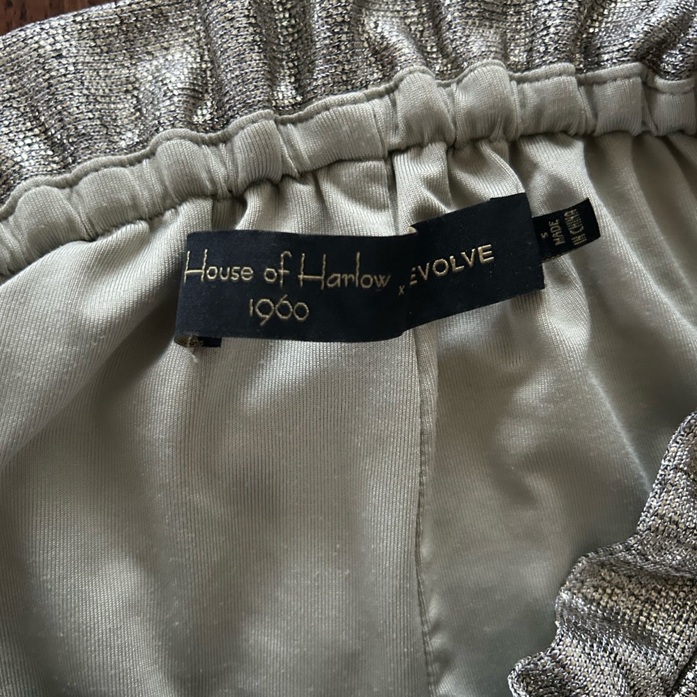 House of Harlow 1960 Tamar Metallic Gold Jogger - Picture 7 of 7